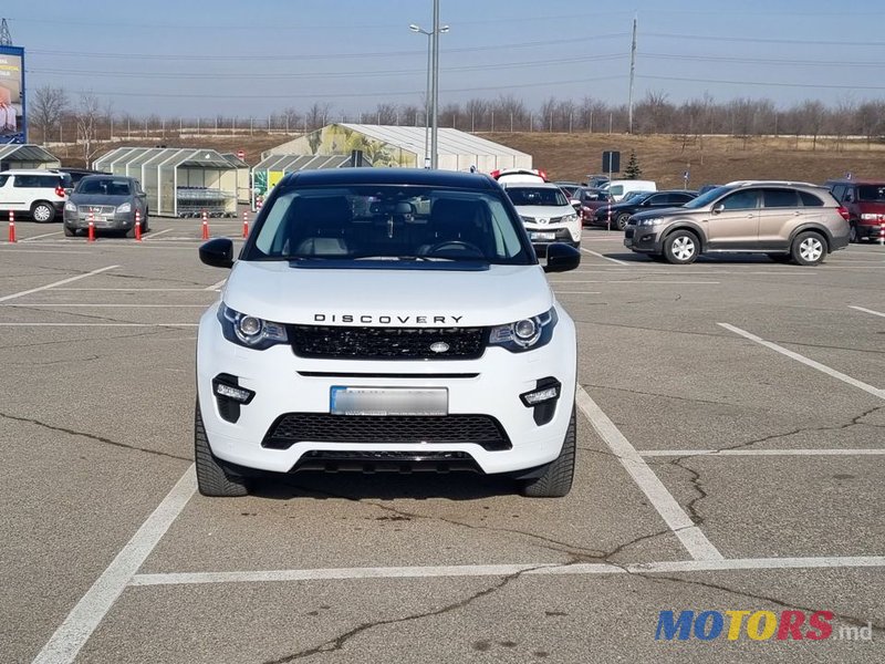 2018' Land Rover Discovery Sport photo #2