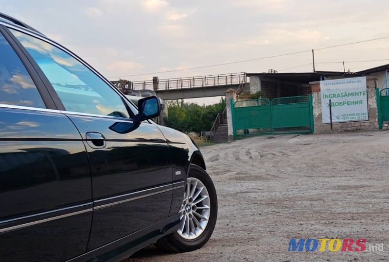 2001' BMW 5 Series photo #5