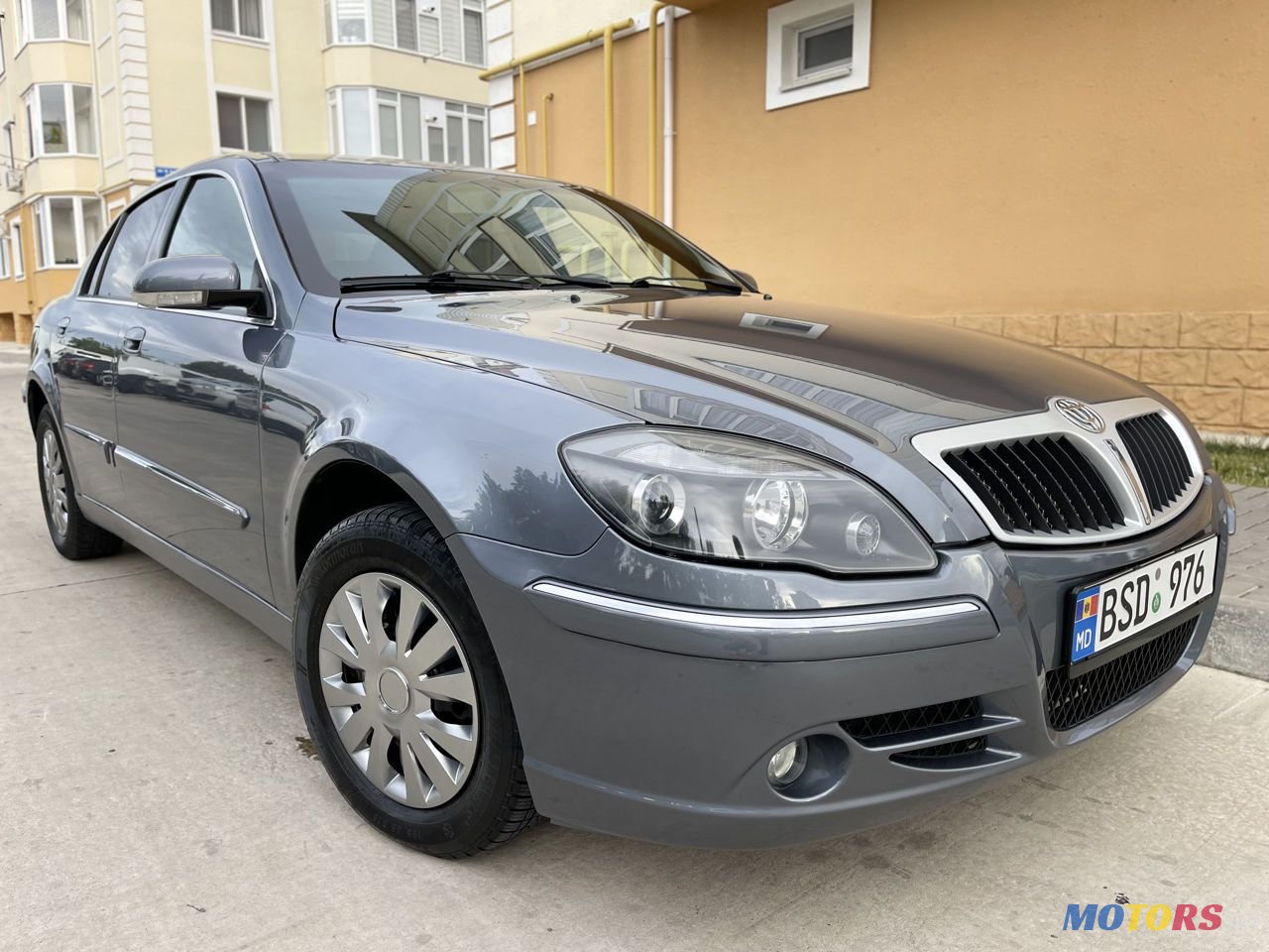 2009' Brilliance BS4 photo #1