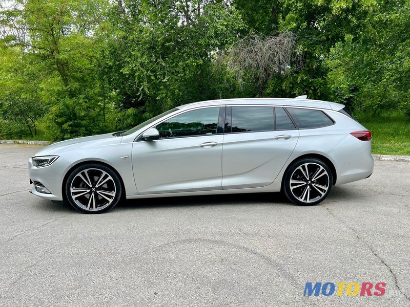 2017' Opel Insignia photo #3