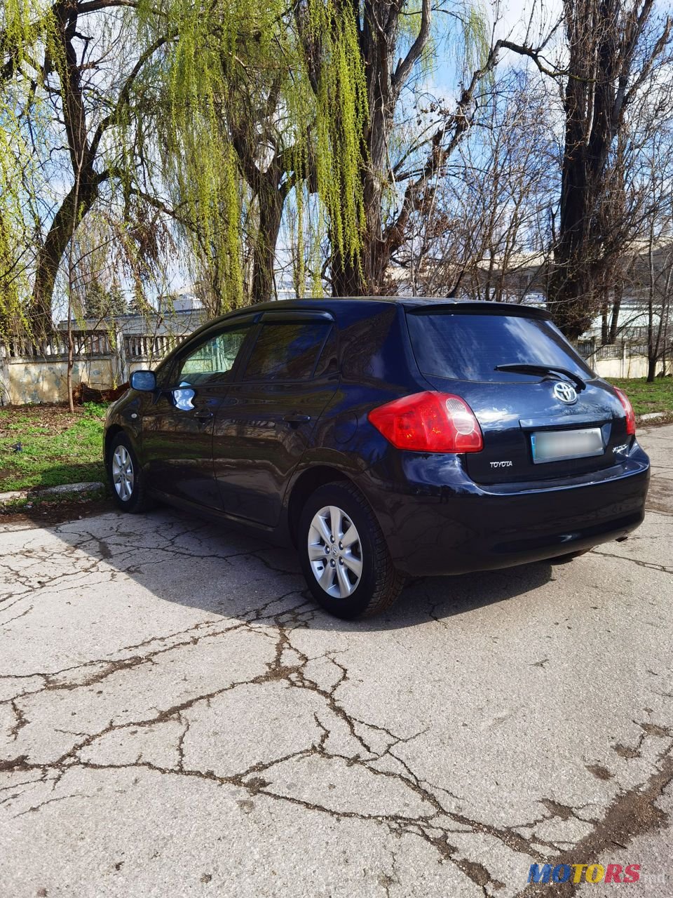 2010' Toyota Auris photo #4