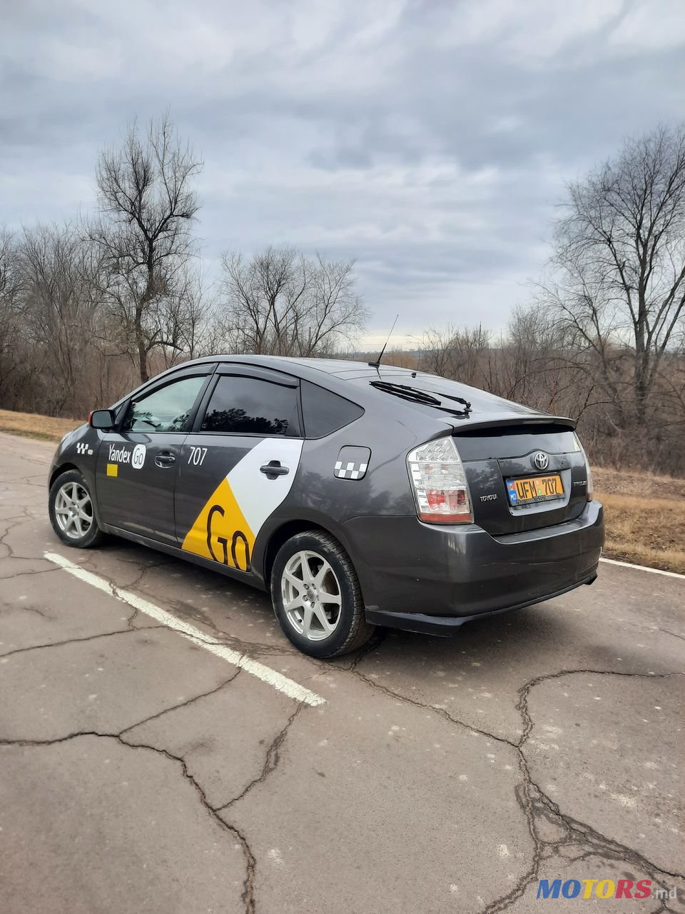 2007' Toyota Prius photo #2