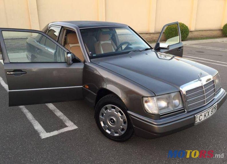 1991' Mercedes-Benz E photo #1