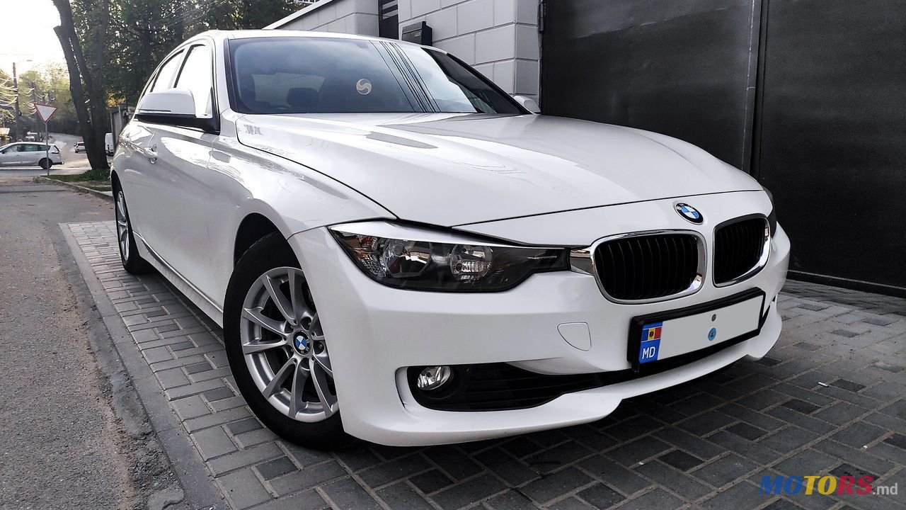 2012' BMW 3 Series photo #1