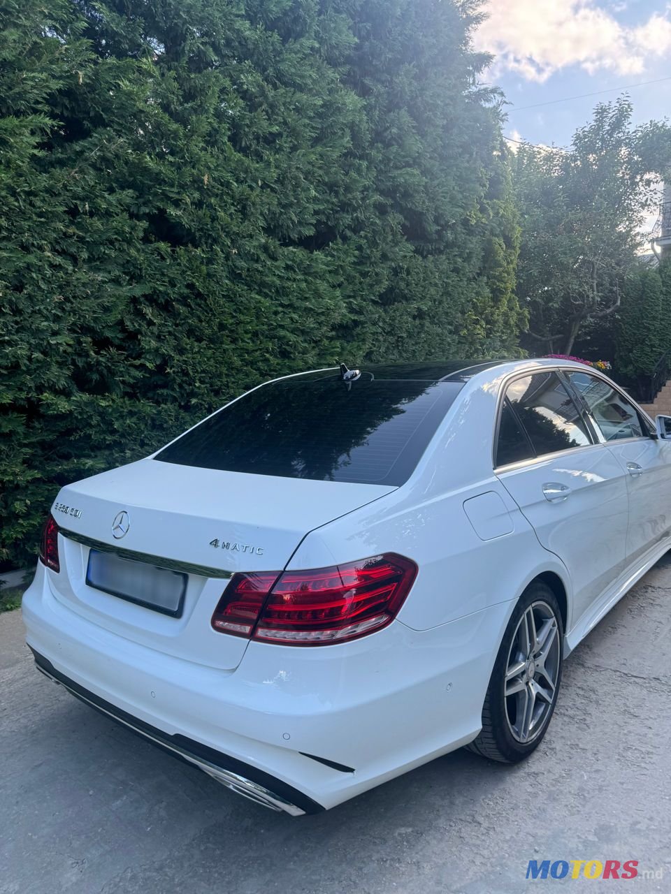 2013' Mercedes-Benz E-Class photo #6