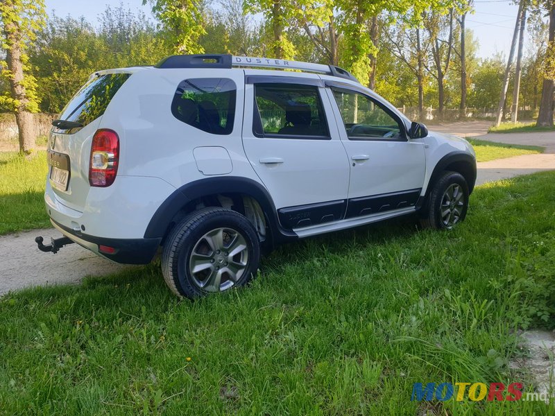 2014' Dacia Duster photo #4