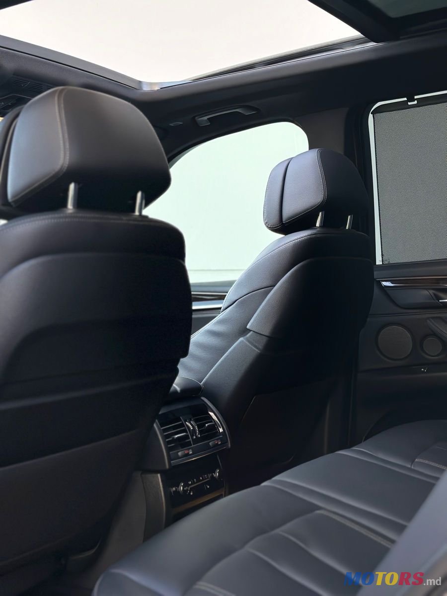 2017' BMW X5 photo #6