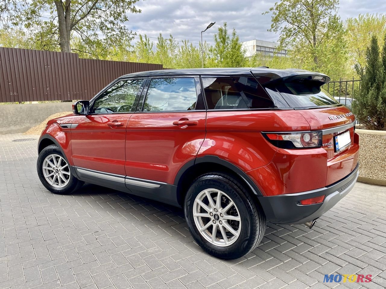 2013' Land Rover Range Rover Evoque photo #3