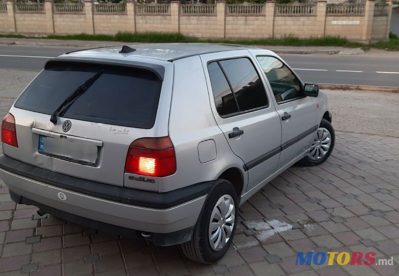 1993' Volkswagen Golf photo #4