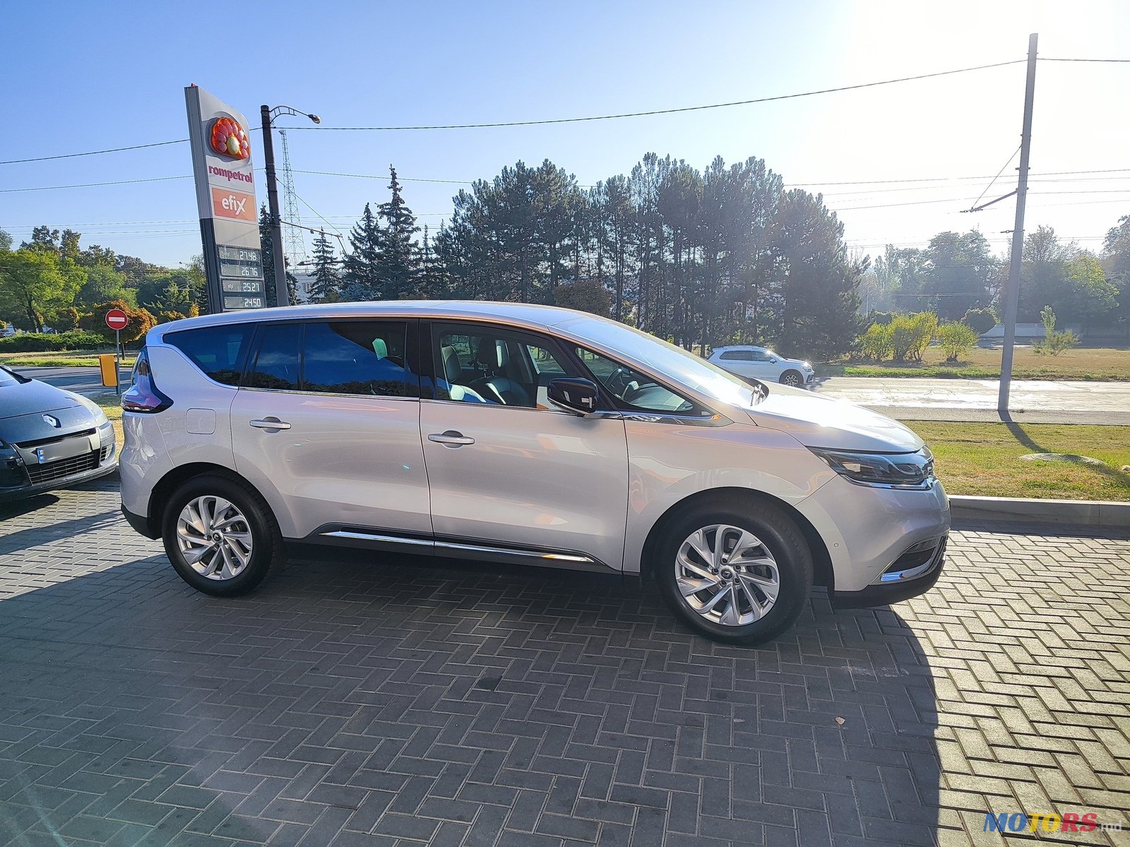2016' Renault Espace photo #1