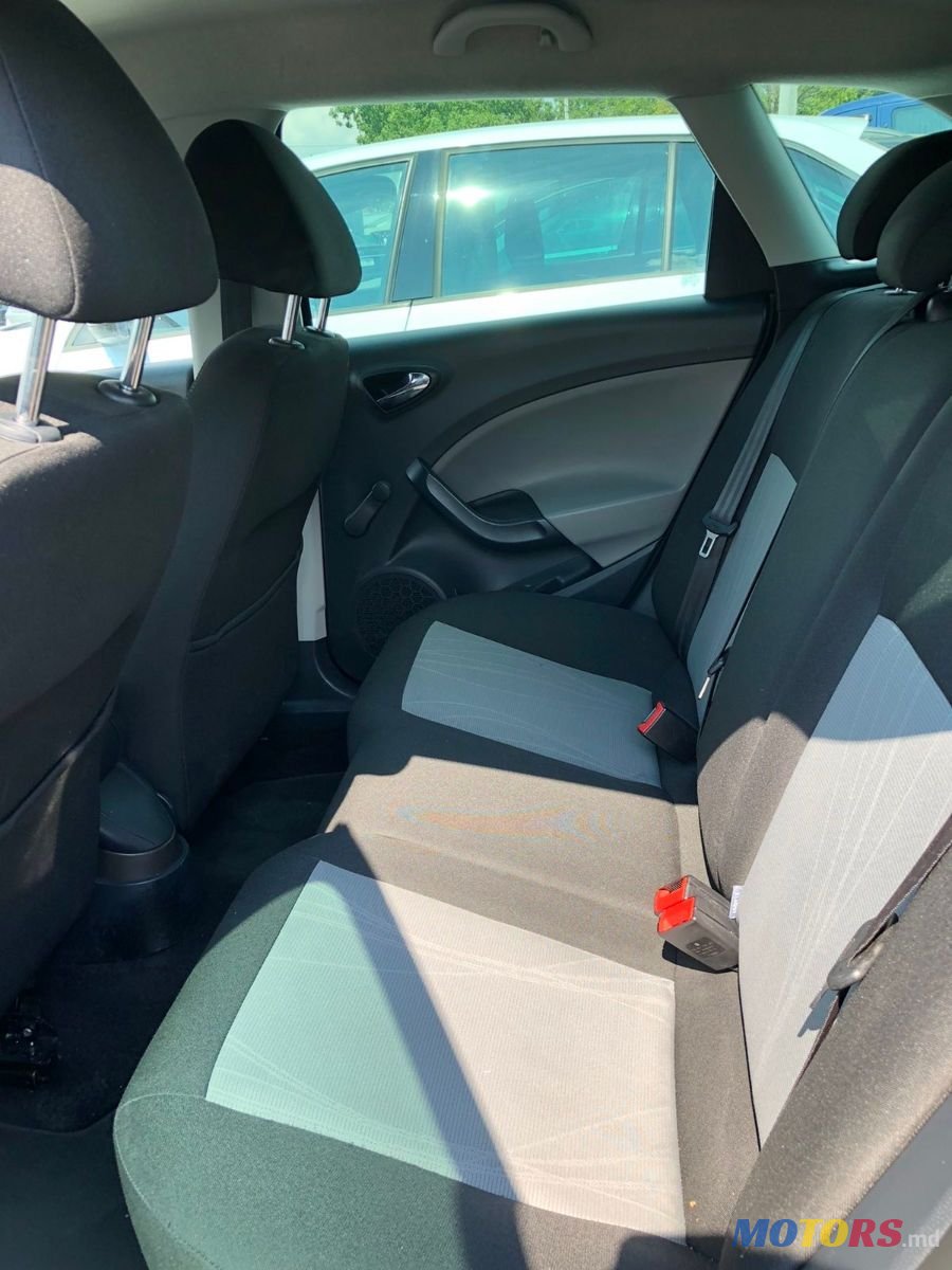 2013' SEAT Ibiza photo #6