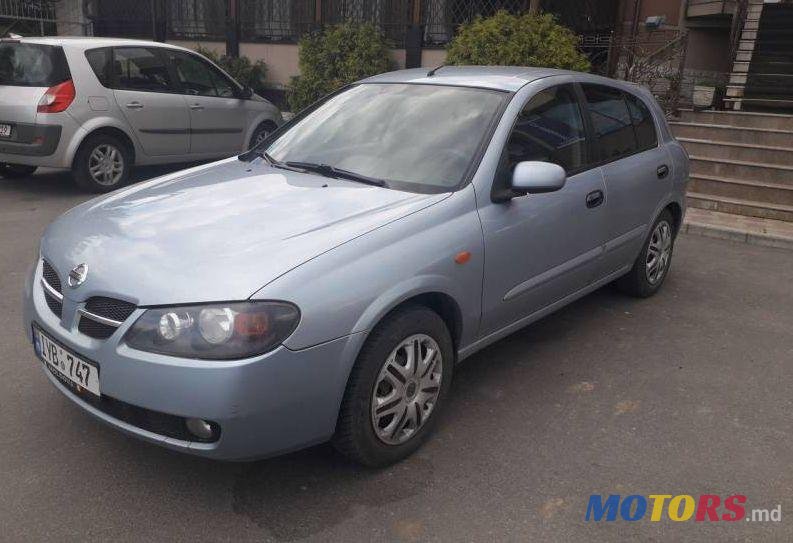 2005' Nissan Almera photo #1