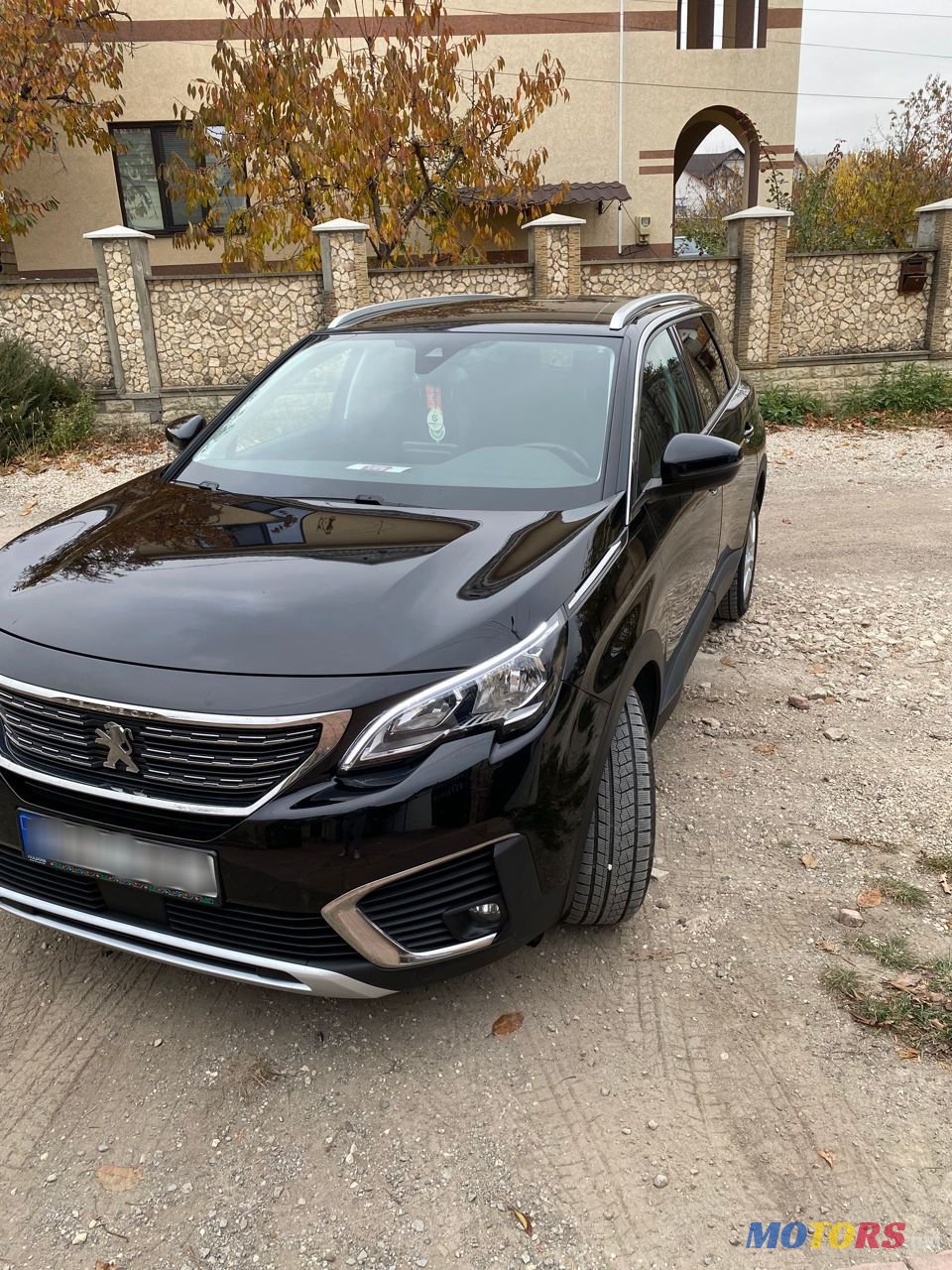 2018' Peugeot 5008 photo #1