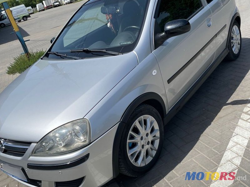 2006' Opel Corsa photo #2