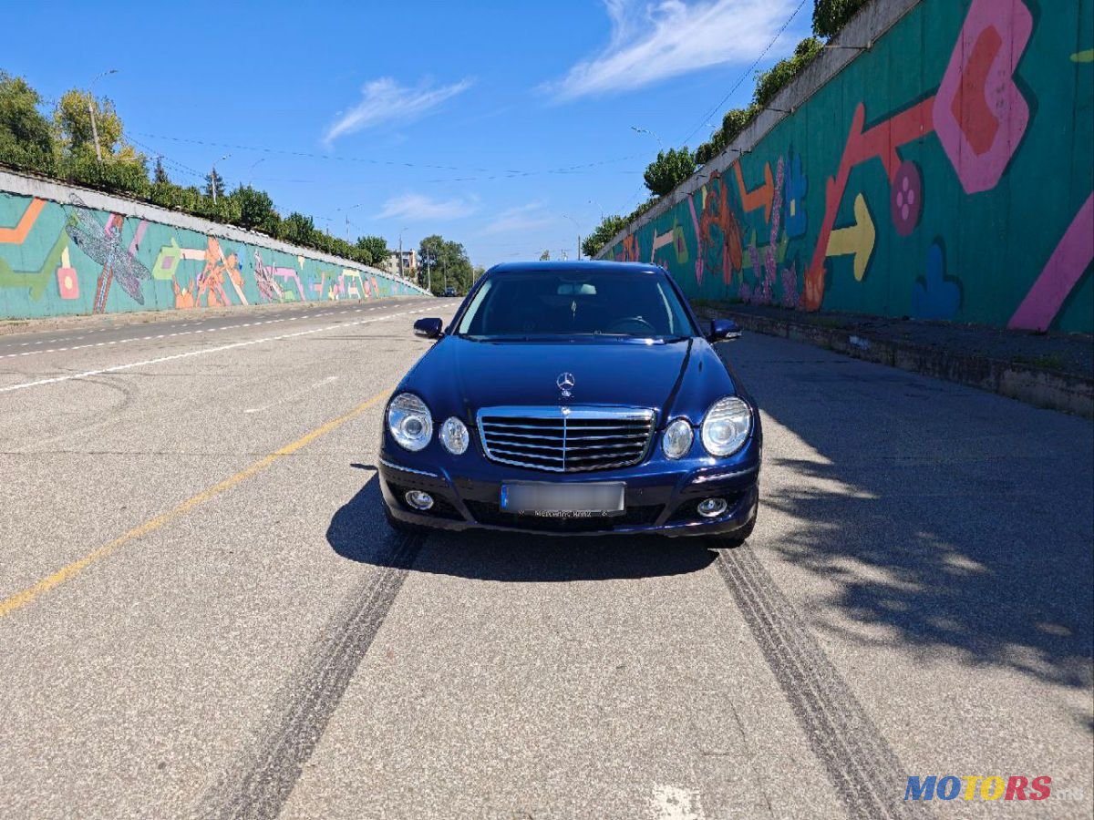 2006' Mercedes-Benz E-Class photo #3