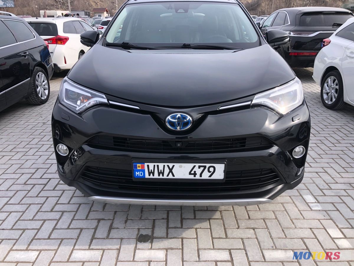 2017' Toyota RAV4 photo #5