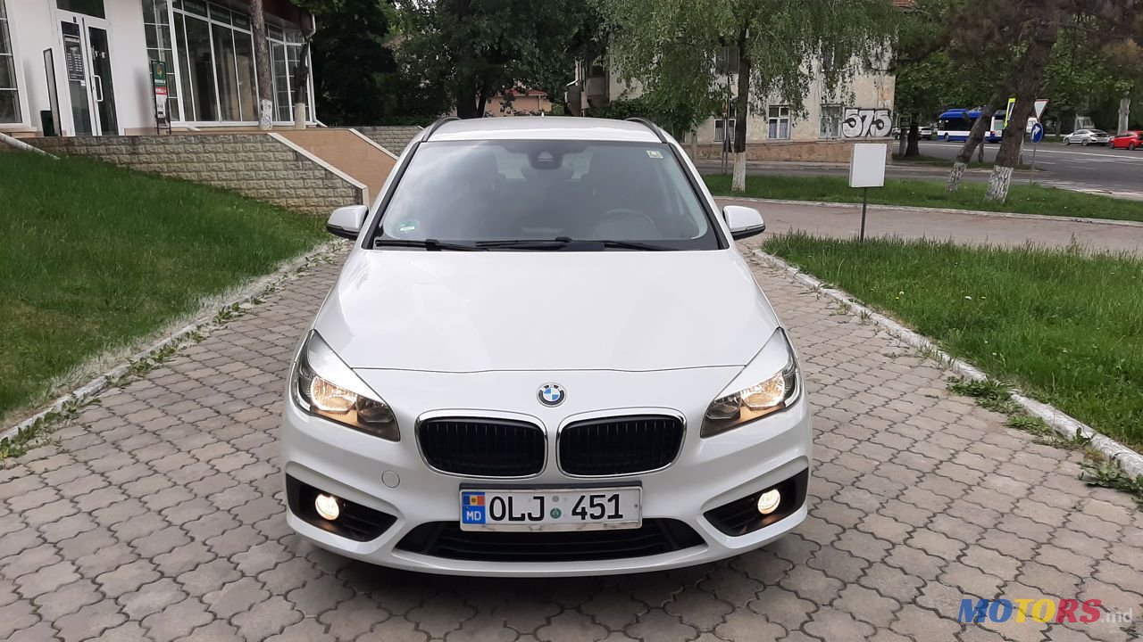 2015' BMW 2 Series photo #2