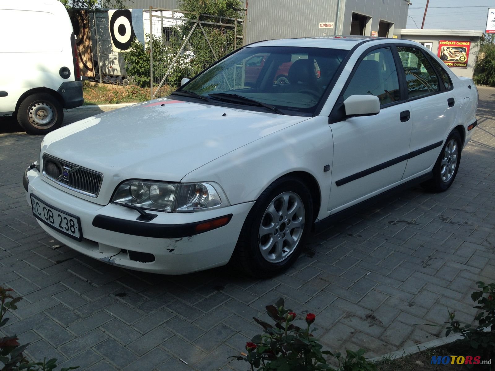 2001' Volvo S40 photo #1