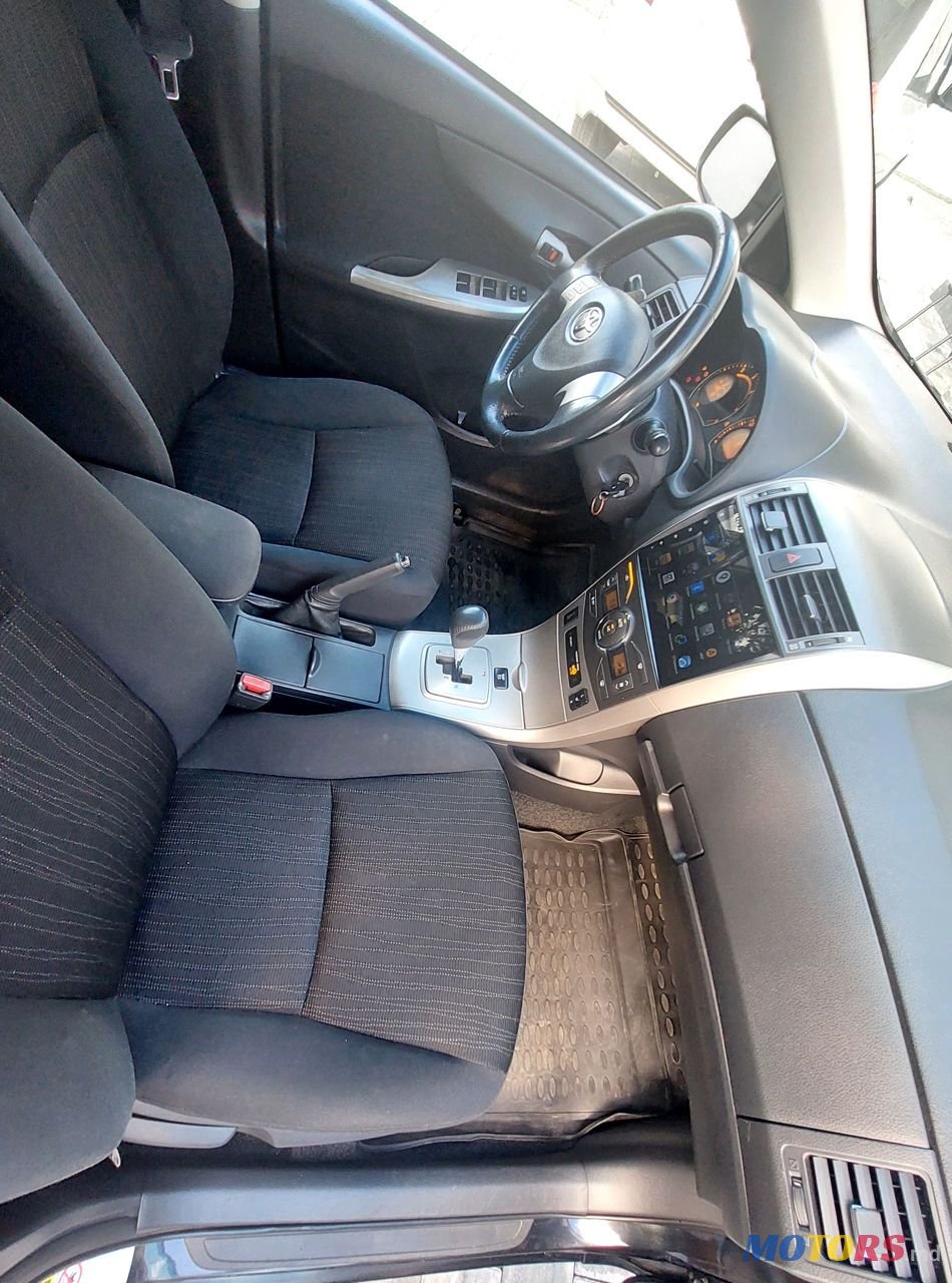 2008' Toyota Corolla photo #5