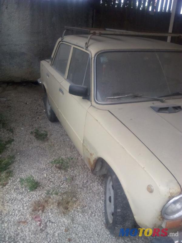 1980' ВАЗ 2111 photo #1