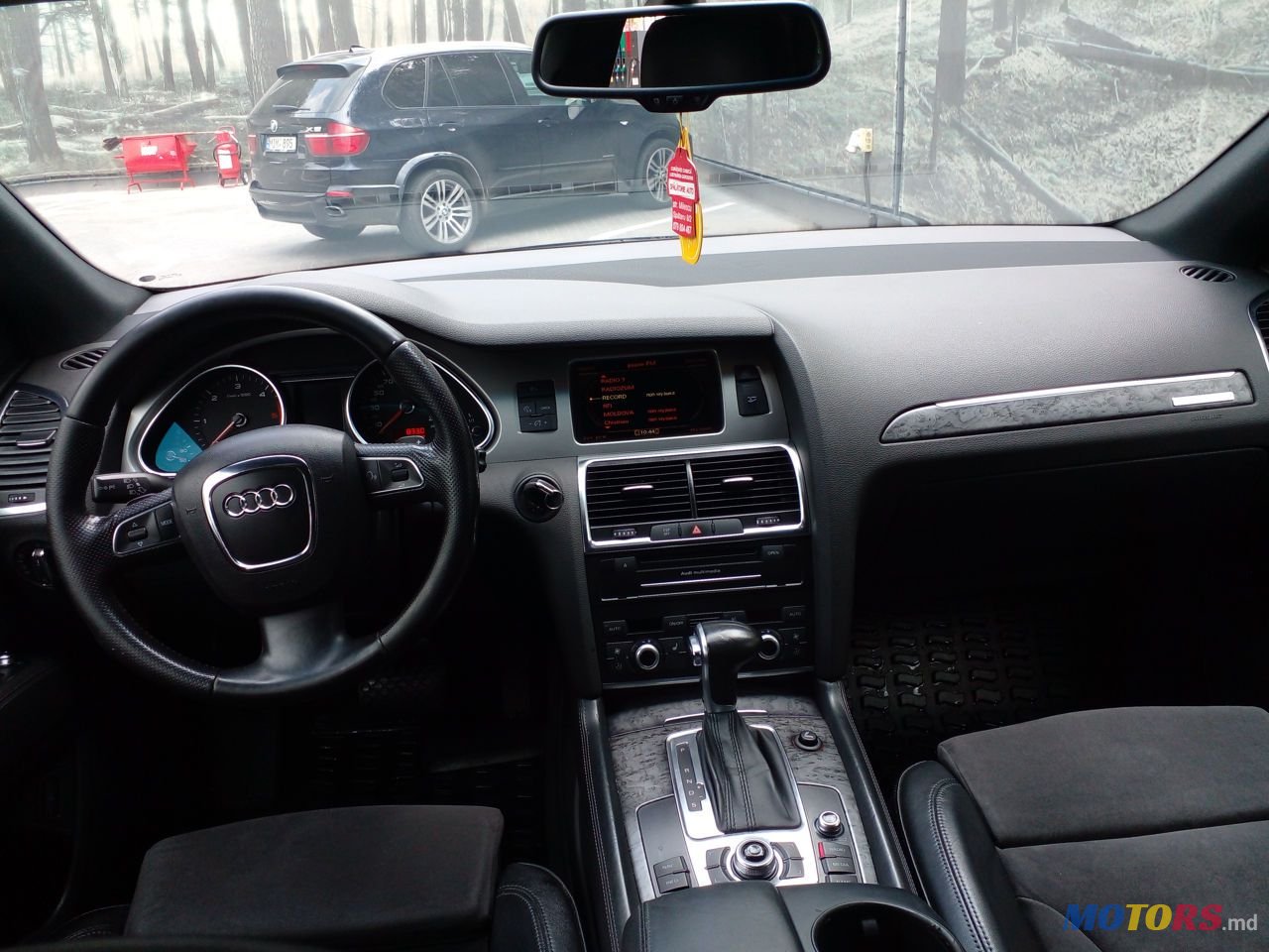 2009' Audi Q7 photo #6