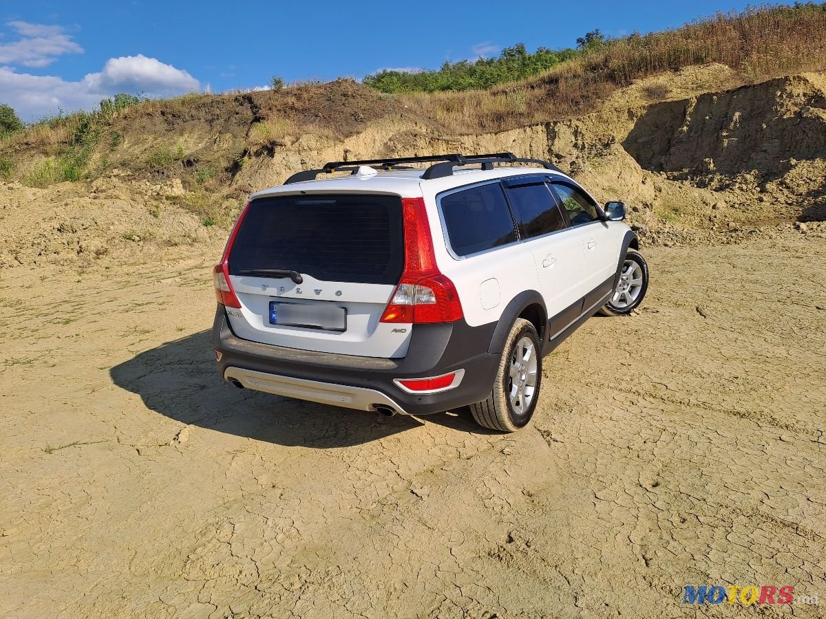 2009' Volvo XC70 photo #5
