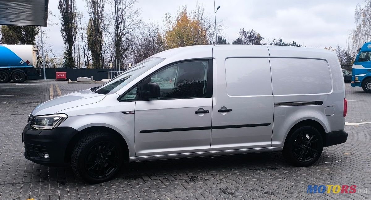 2015' Volkswagen Caddy photo #2