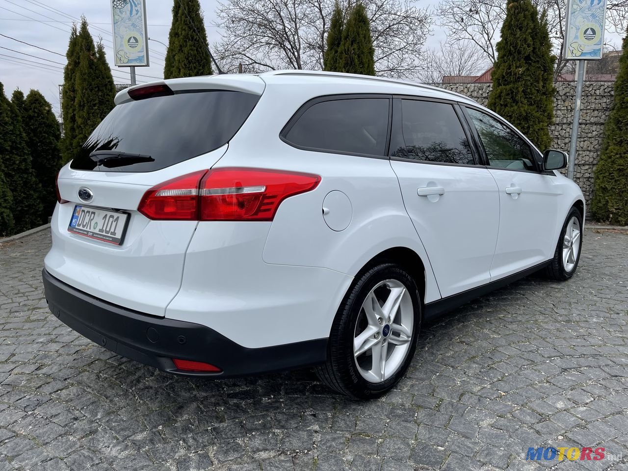 2017' Ford Focus photo #3