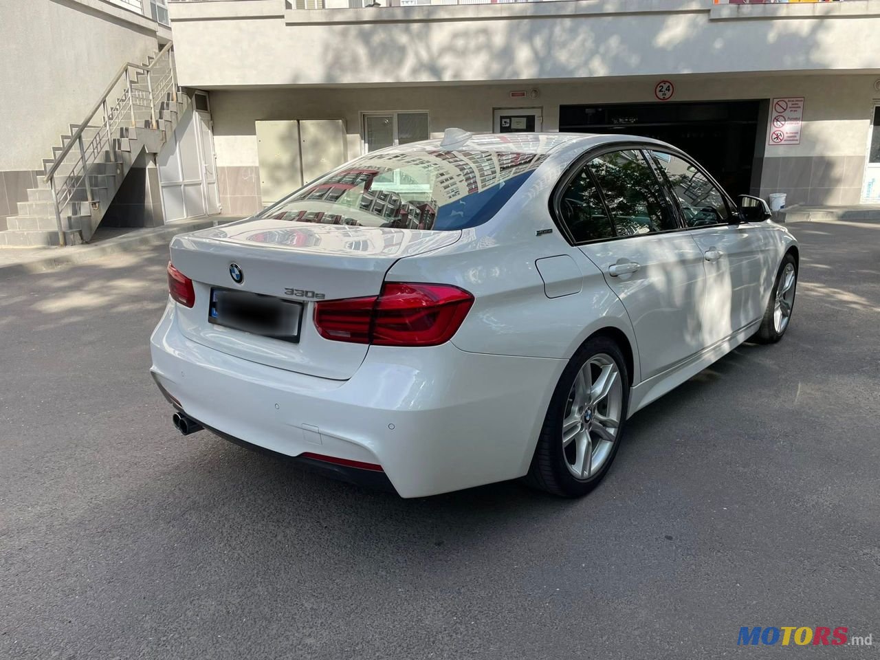 2018' BMW 3 Series photo #3