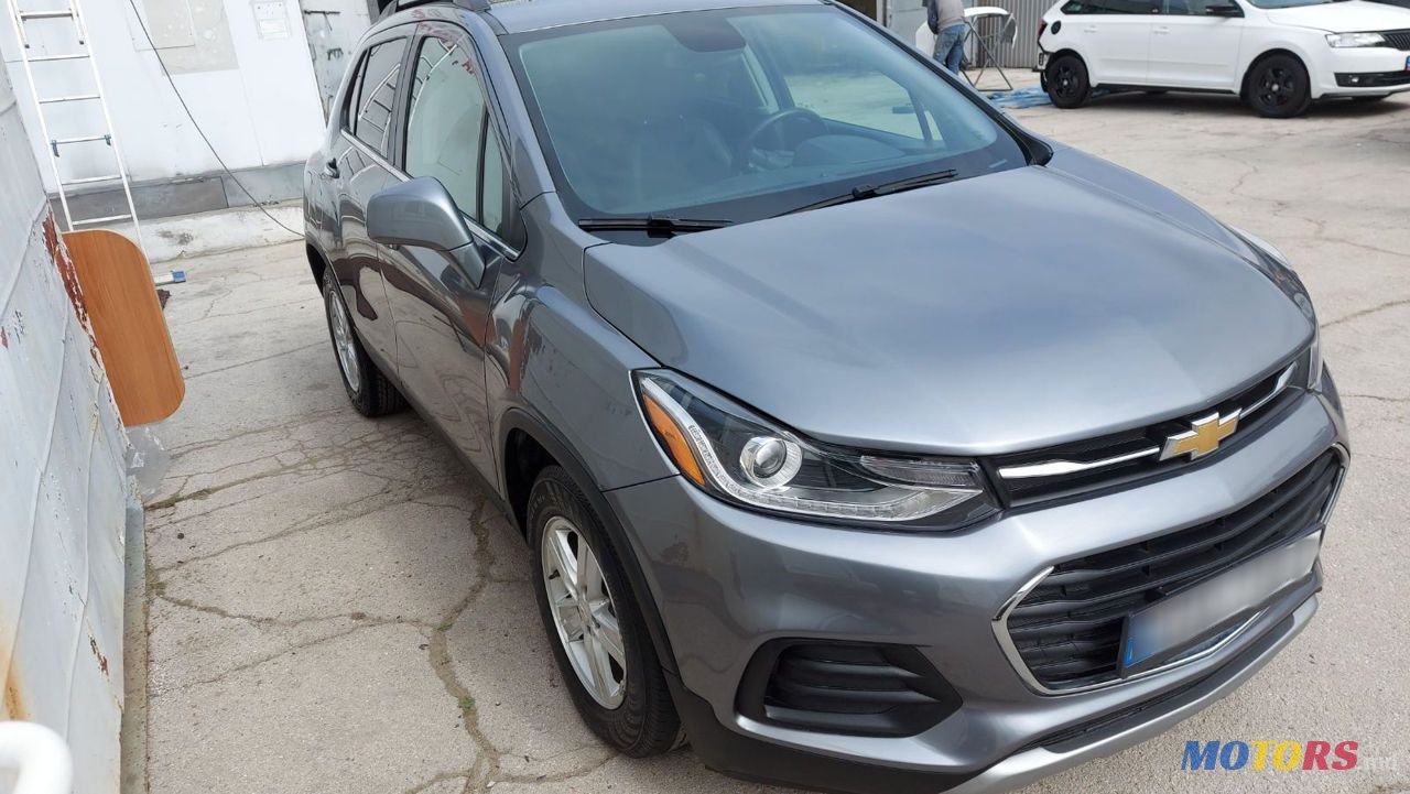 2019' Chevrolet Trax photo #2