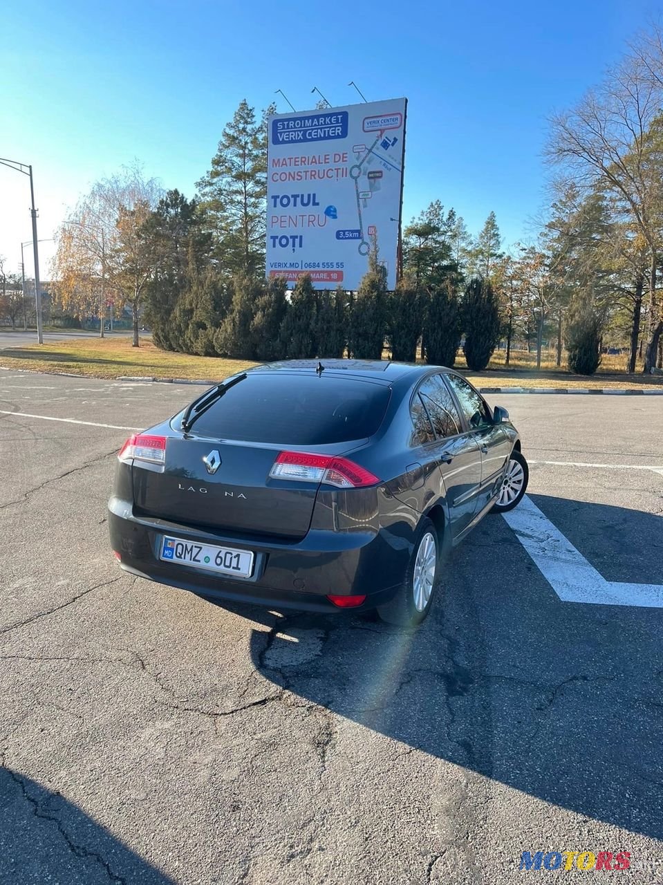 2008' Renault Laguna photo #3