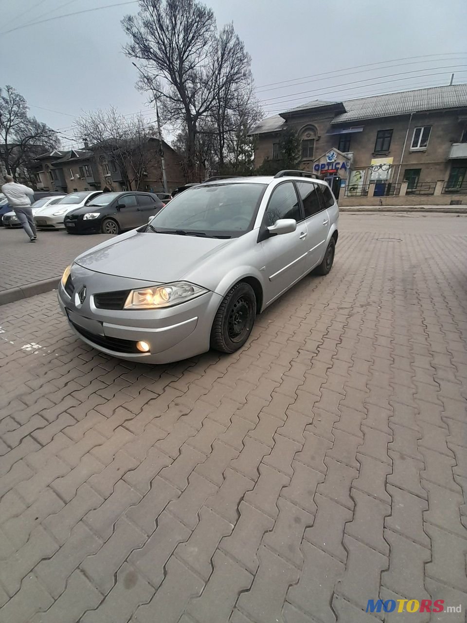 2007' Renault Megane photo #1