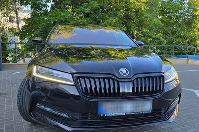 2023' Skoda Superb