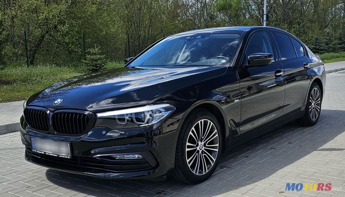 2018' BMW 5 Series photo #2
