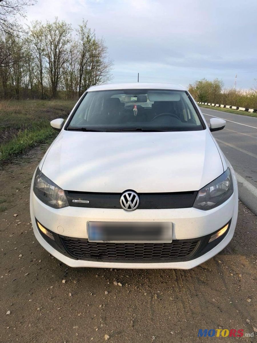 2012' Volkswagen Polo photo #3