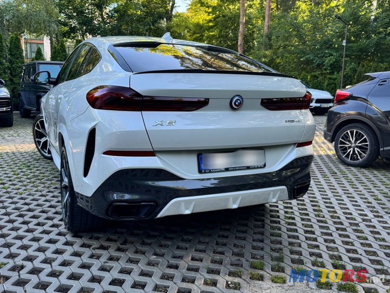 2021' BMW X6 photo #4