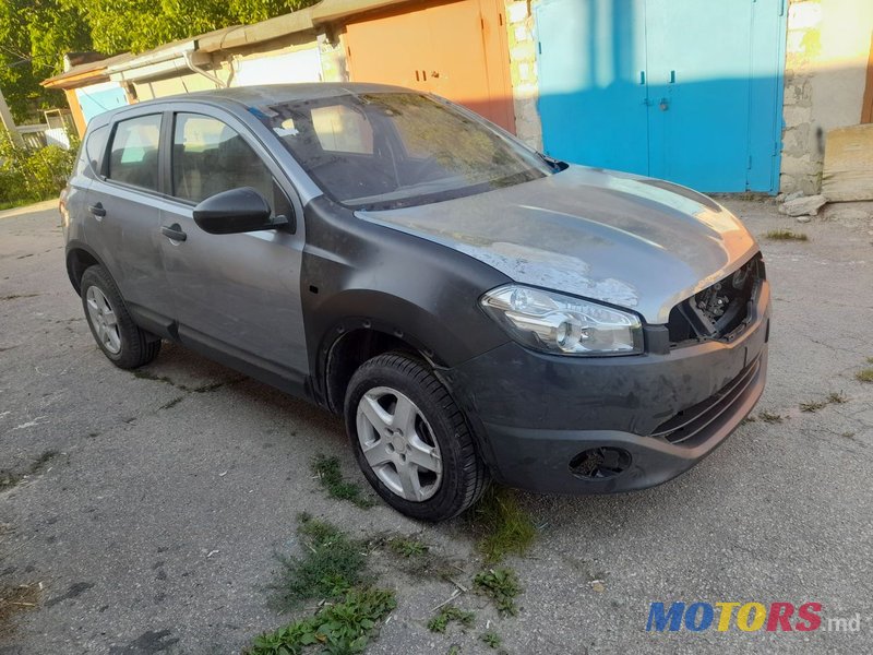 2011' Nissan Qashqai photo #2