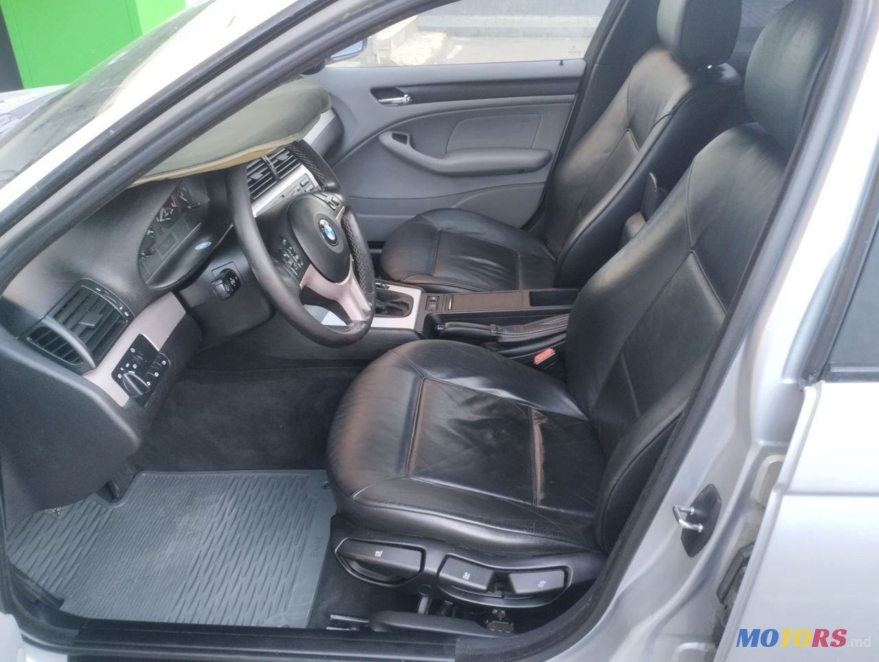 2005' BMW 3 Series photo #3