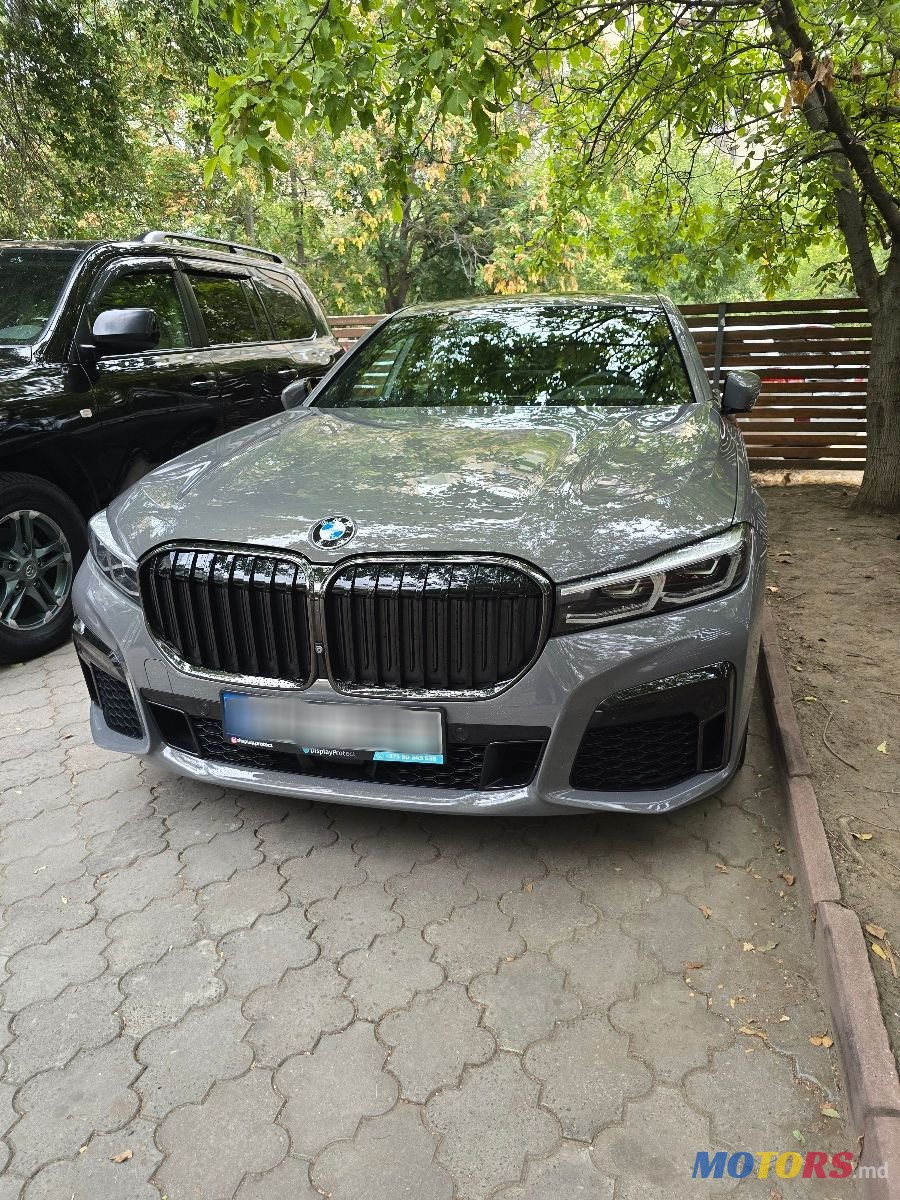 2019' BMW 7 Series photo #2