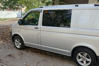 2013' Volkswagen Transporter