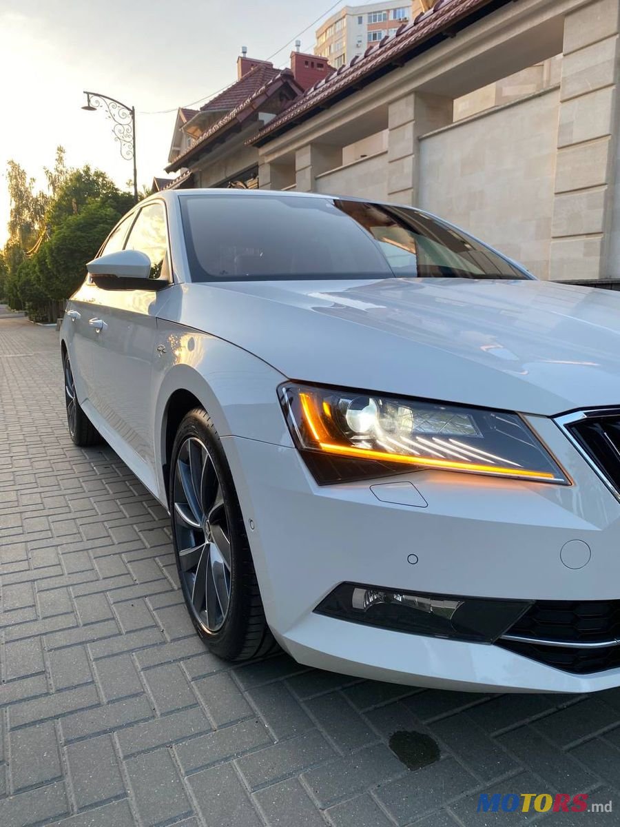 2018' Skoda Superb photo #5