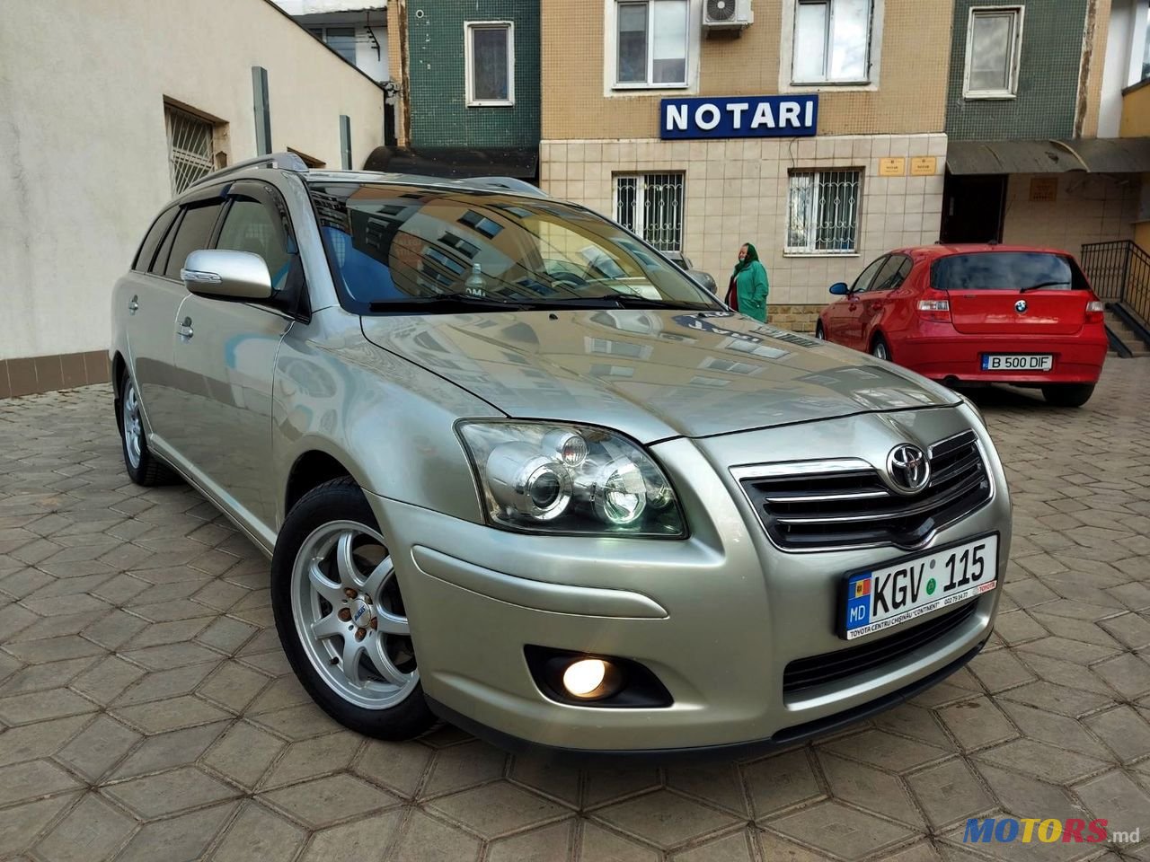 2008' Toyota Avensis photo #1