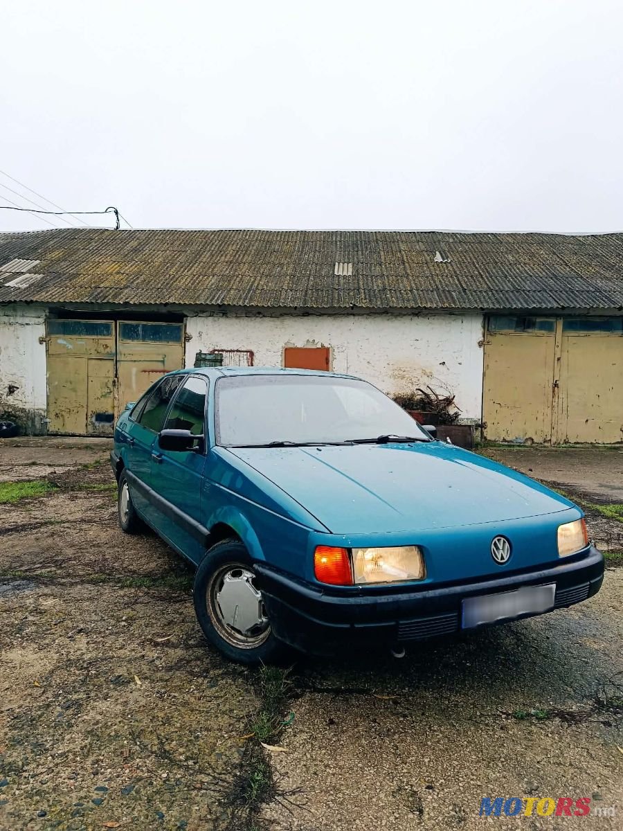 1994' Volkswagen Passat photo #1