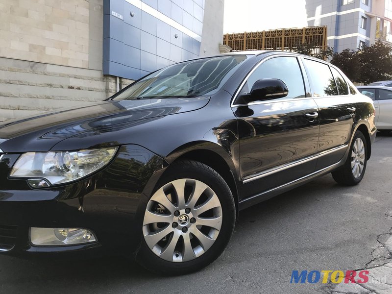 2012' Skoda Superb photo #5