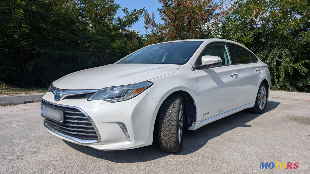 2017' Toyota Avalon photo #3