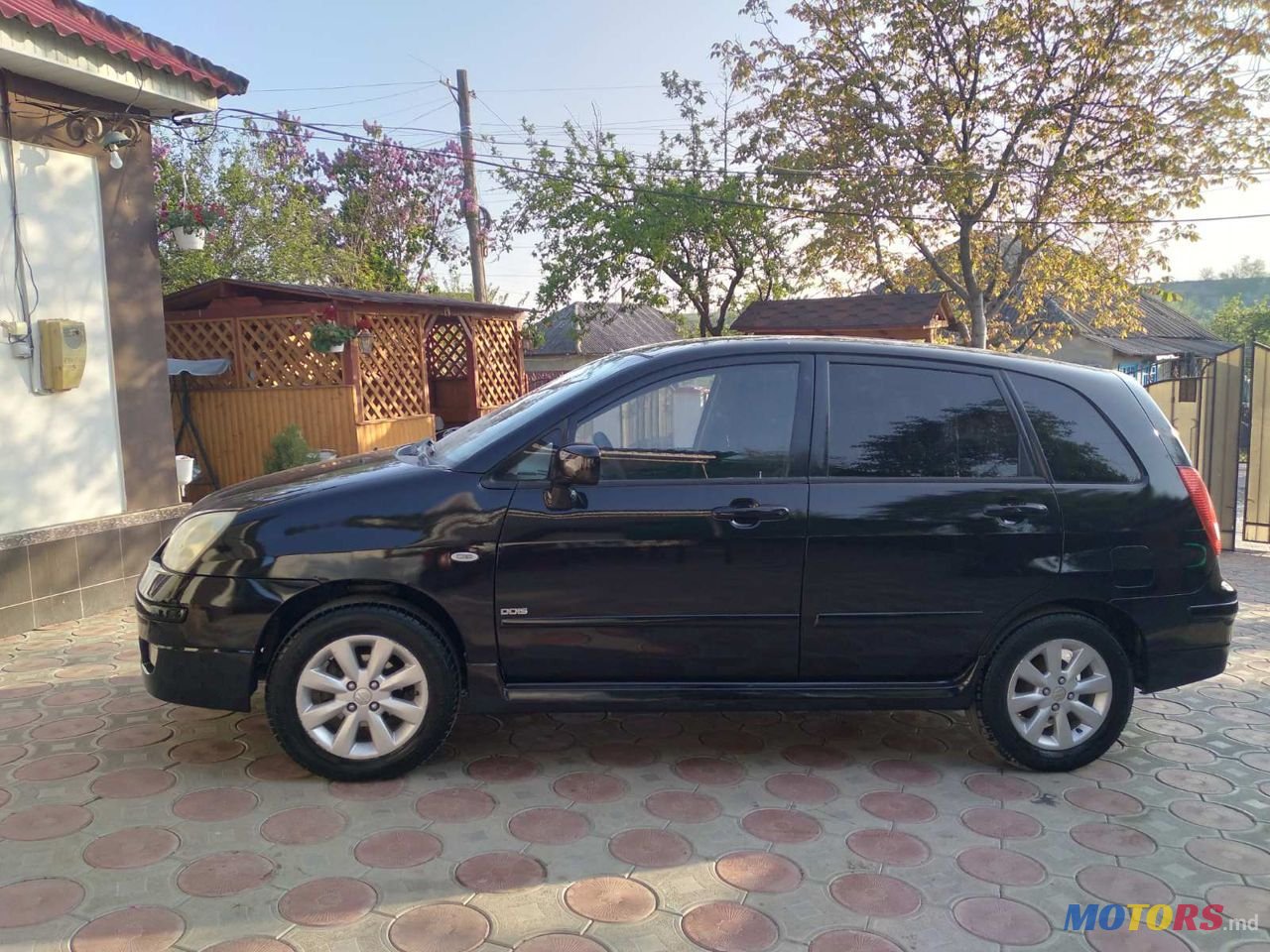 2004' Suzuki Liana photo #1