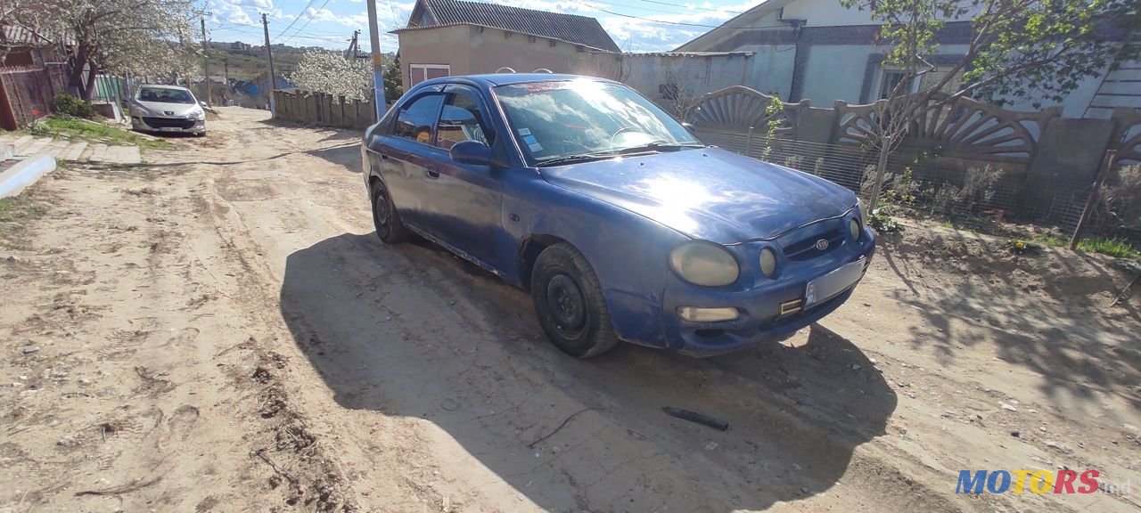 2000' Kia Sephia photo #4