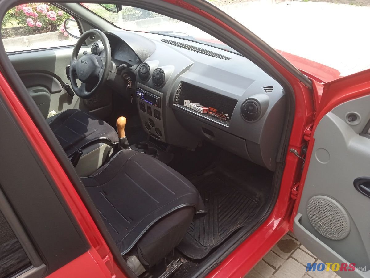 2009' Dacia Logan photo #5