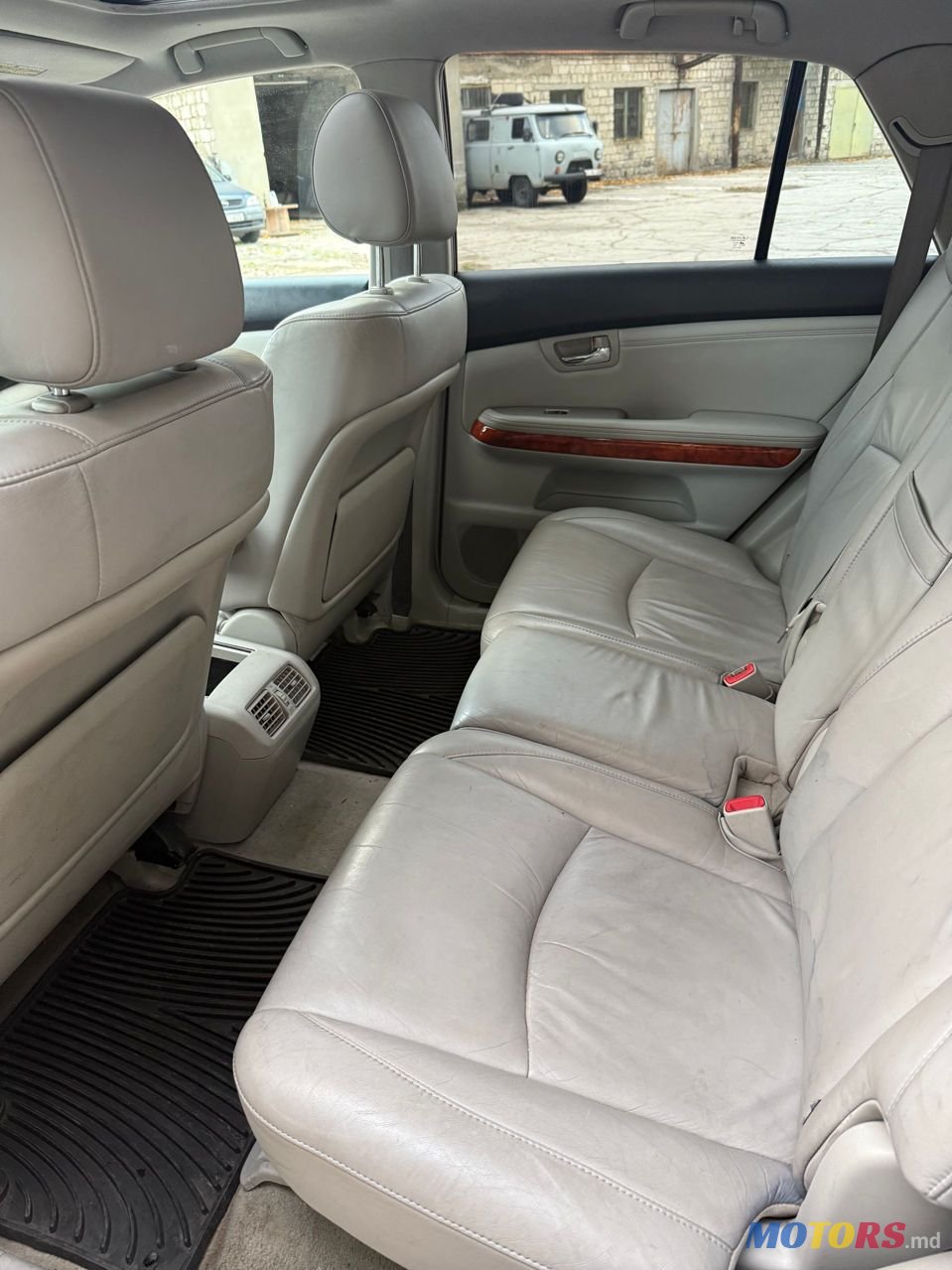 2005' Lexus Rx Series photo #6