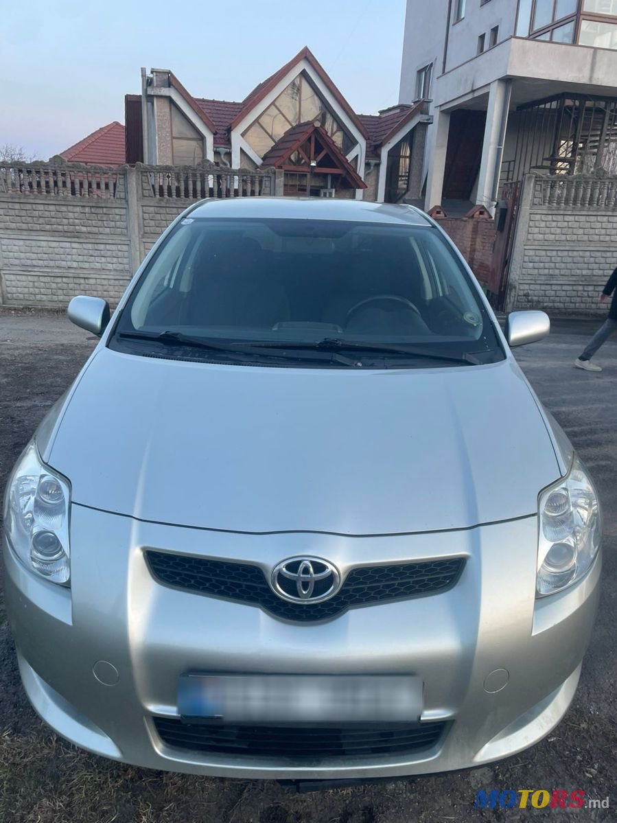 2007' Toyota Auris photo #5
